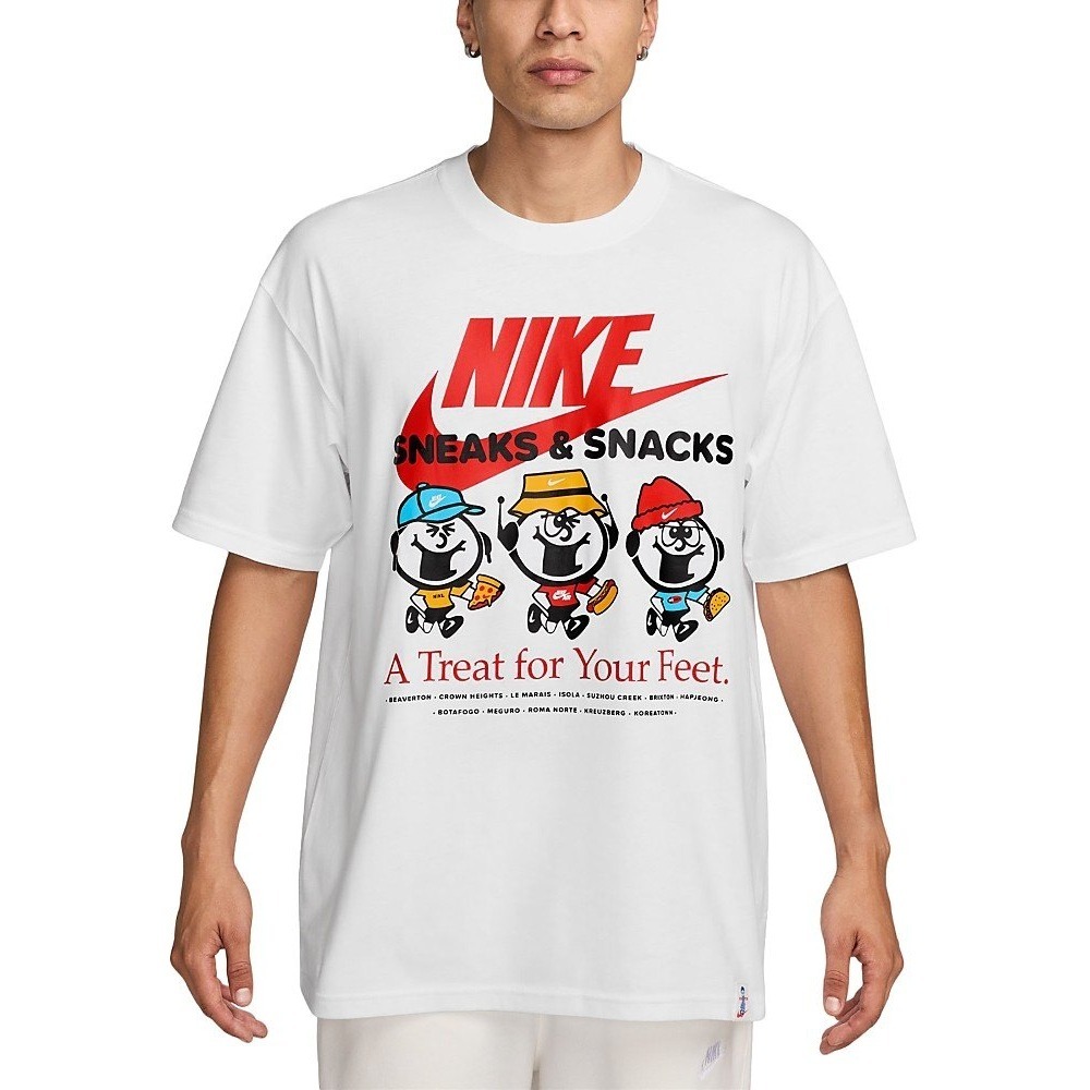 Nike Sneaks & Snacks A Treat for Your Feet Graphic T-Shirt White Size XXL (0090)